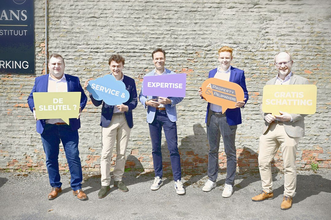 insurance programming team